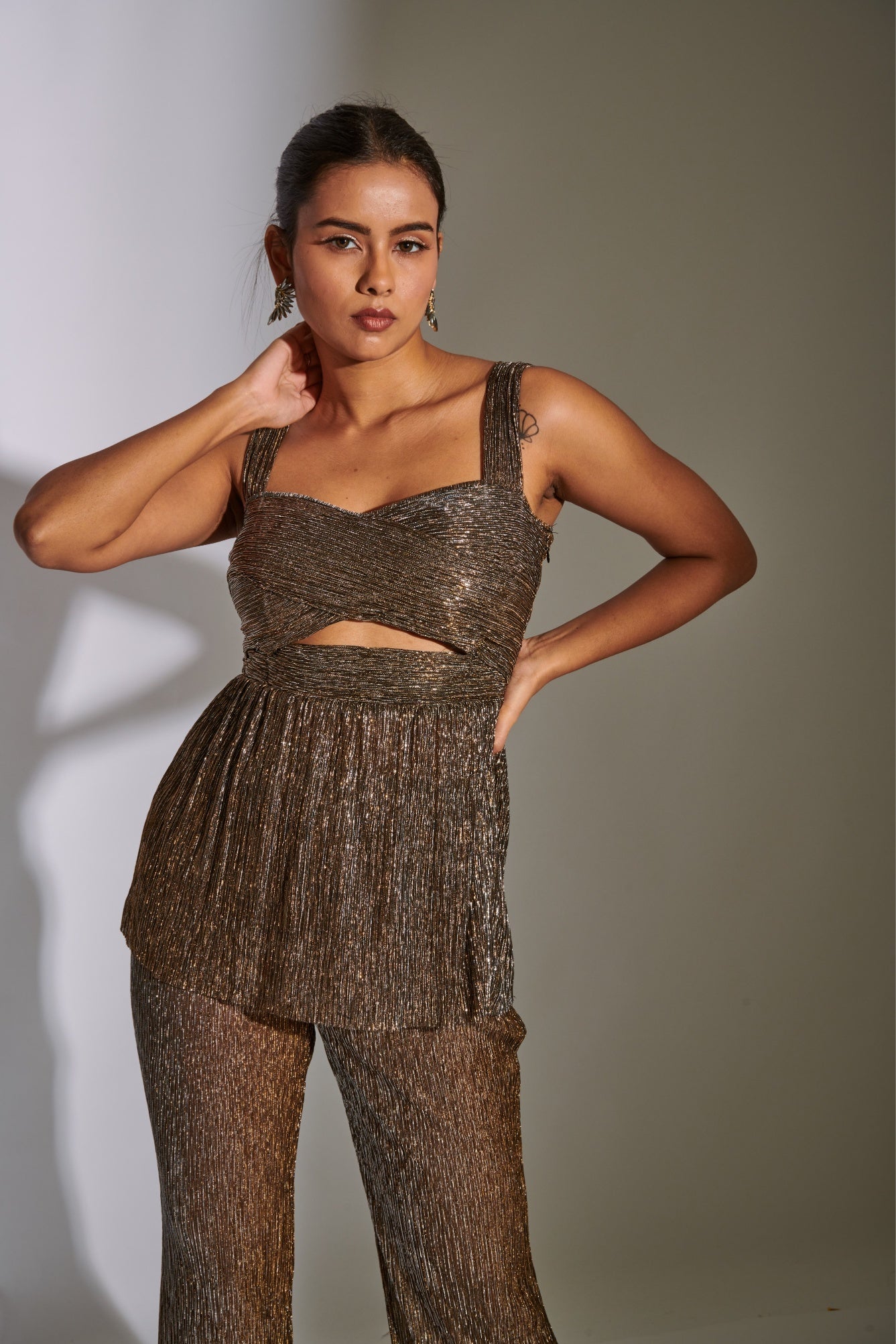 Copper Luxe Cut out cord-set